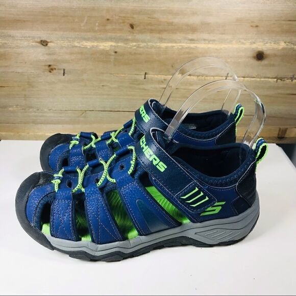 Skechers Navy blue water shoes - Picture 1 of 7